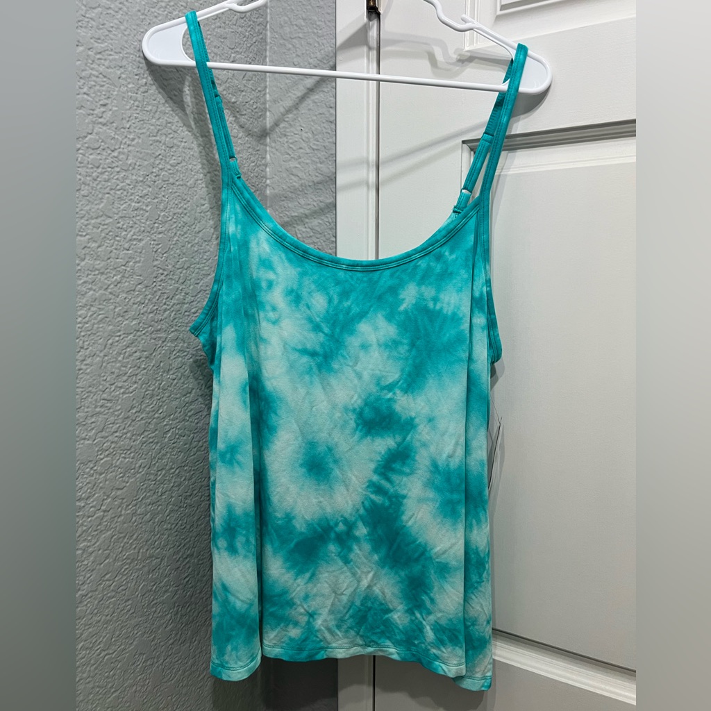 Torrid Nwt Aqua Tie-Dye/Watercolor Effect Print Tank Top